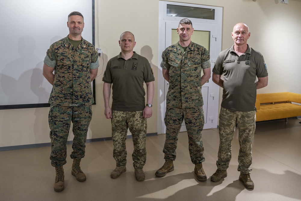 MARFOREUR/AF Marines meet with Ukrainian Marine Key Leaders