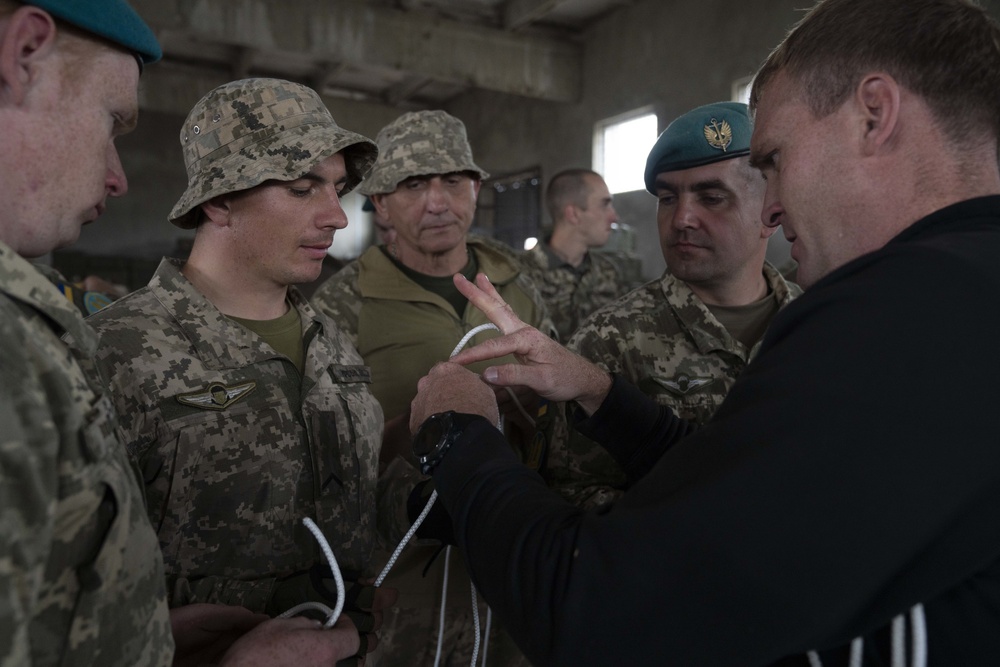 U.S. Marines begin CRRC instruction with Ukrainian Marines