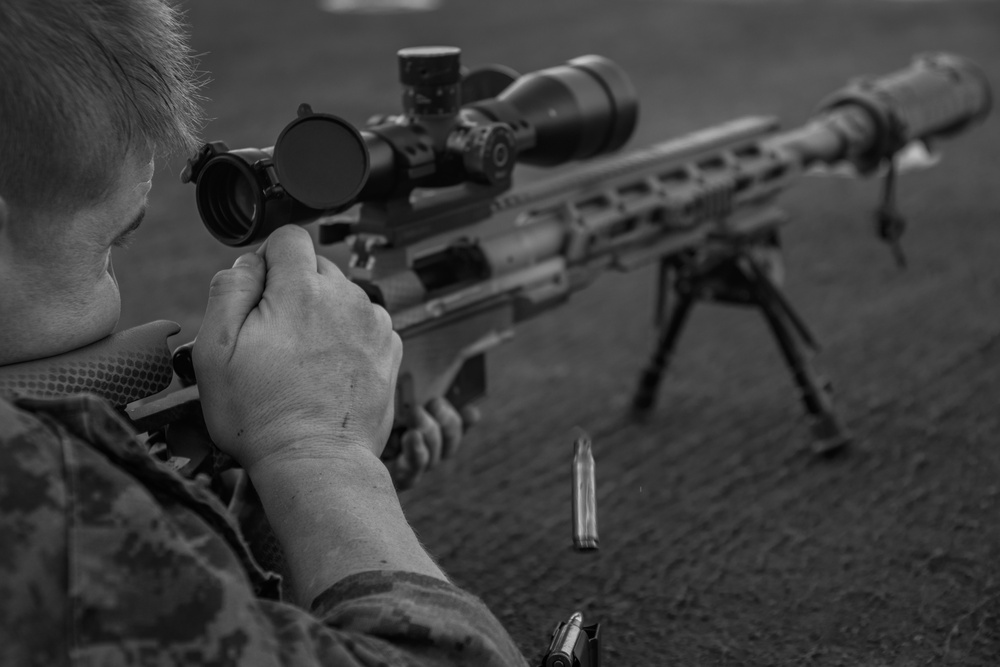 15th MEU ADR Detachment fire sniper rifles aboard USS Makin Island