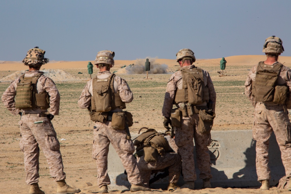 15th MEU Marines participate in high explosive range