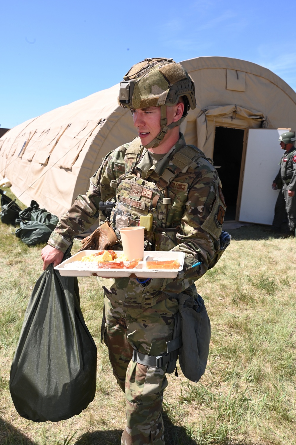 119th Services Flight sets up mobile kitchen and feeds unit during exercise