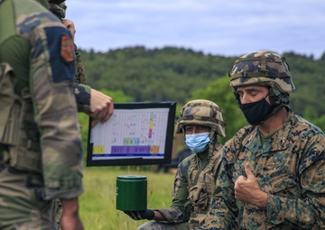 2d MARDIV CG visits French Forces