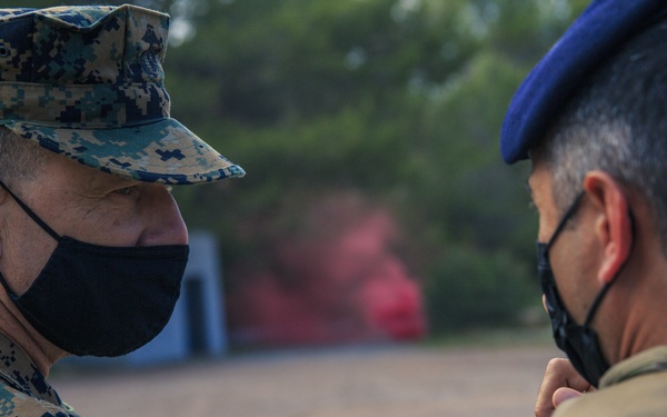 2d MARDIV CG visits French Forces