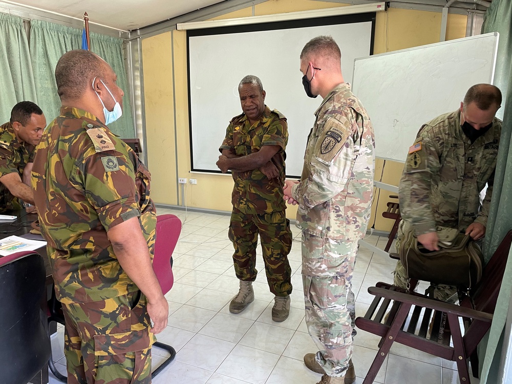 U.S. Army SFAB Soldiers meet with Papua New Guinea Military Leaders