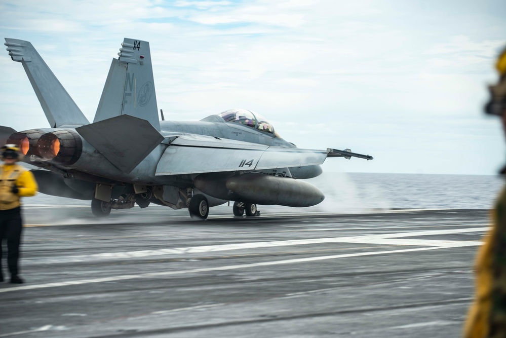 USS Ronald Reagan (CVN 76) Flight Operations