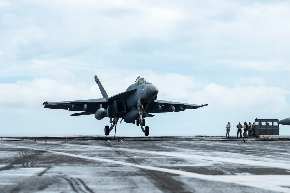 USS Ronald Reagan (CVN 76) Flight Operations