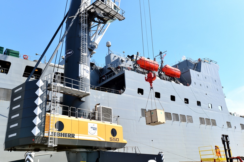 839th Transportation Battalion dock operations at Livorno Port
