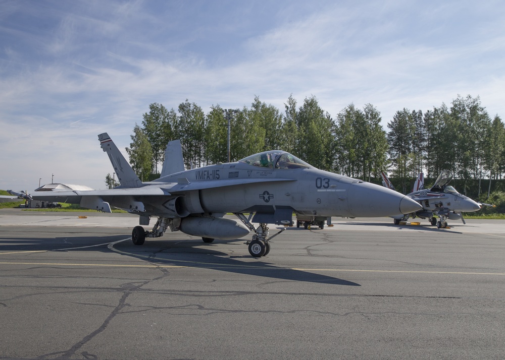 Marines practice defense counter air tactics with Finnish Air Force