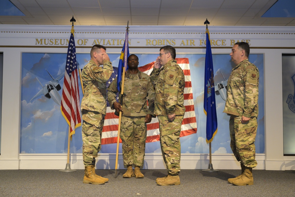 461st Maintenance Group welcomes new commander