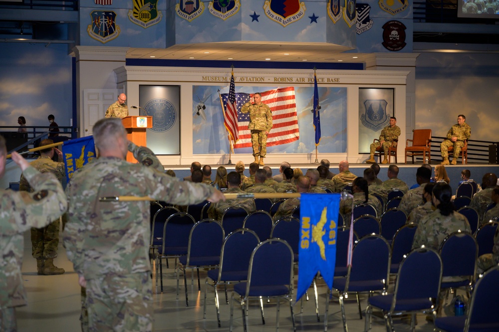 461st Maintenance Group welcomes new commander