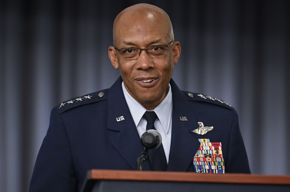 CSAF promotes Maj. Gen. Robert Miller