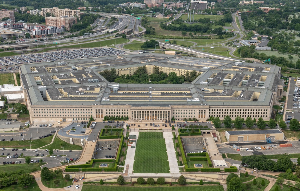 Aerial photos over Pentagon and National Mall