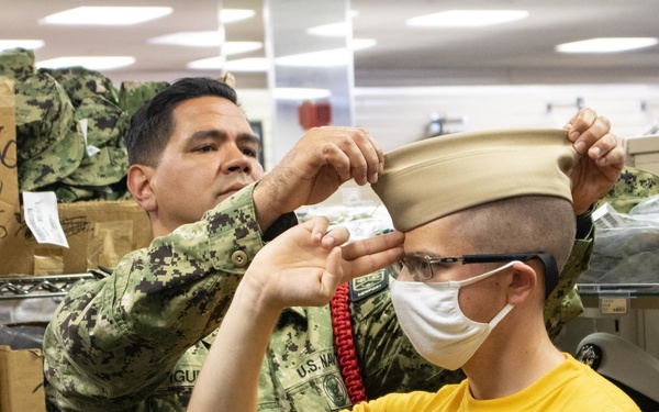 210603-N-WJ386-1031 NEWPORT, R.I. (June 3, 2021) Navy OCS class issued new uniforms