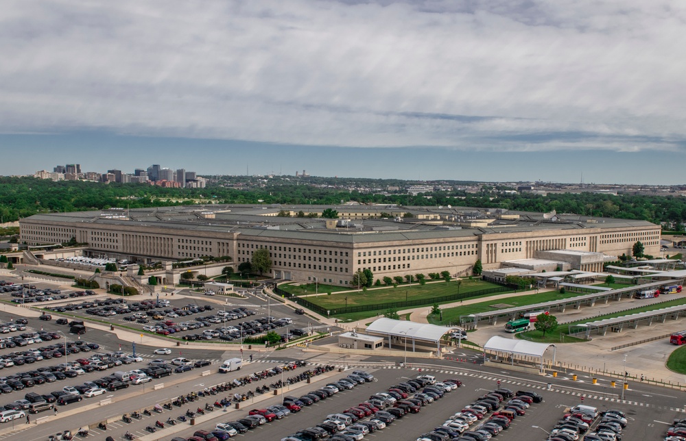 Aerial photos over Pentagon and National Mall