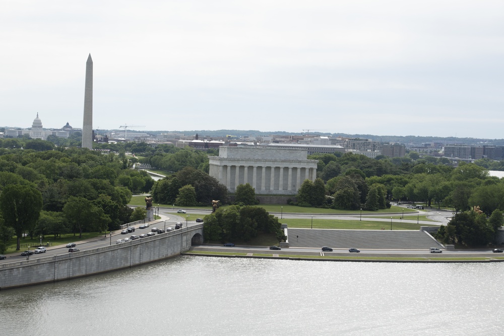 Aerial photos over Pentagon and National Mall