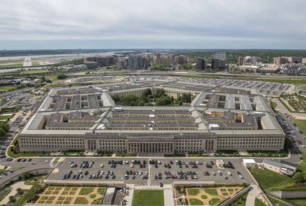 Aerial photos over Pentagon and National Mall