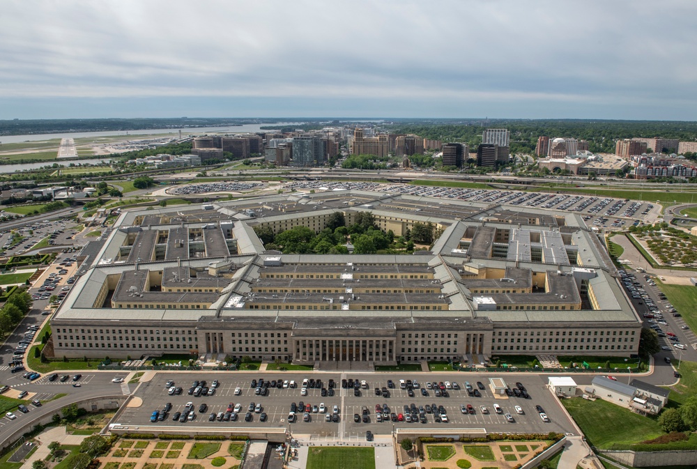 Aerial photos over Pentagon and National Mall