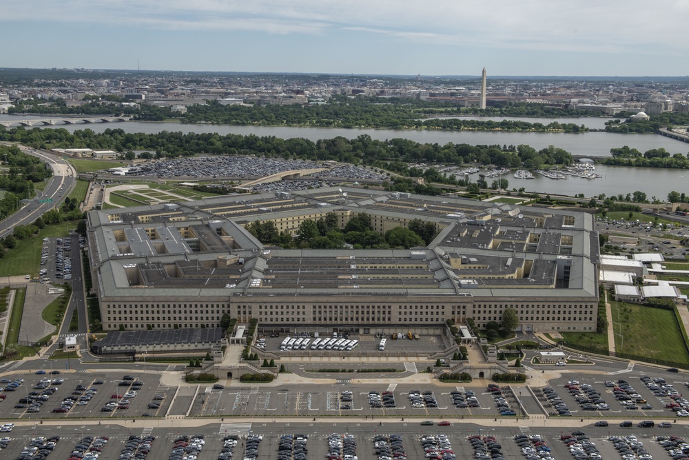 Aerial photos over Pentagon and National Mall