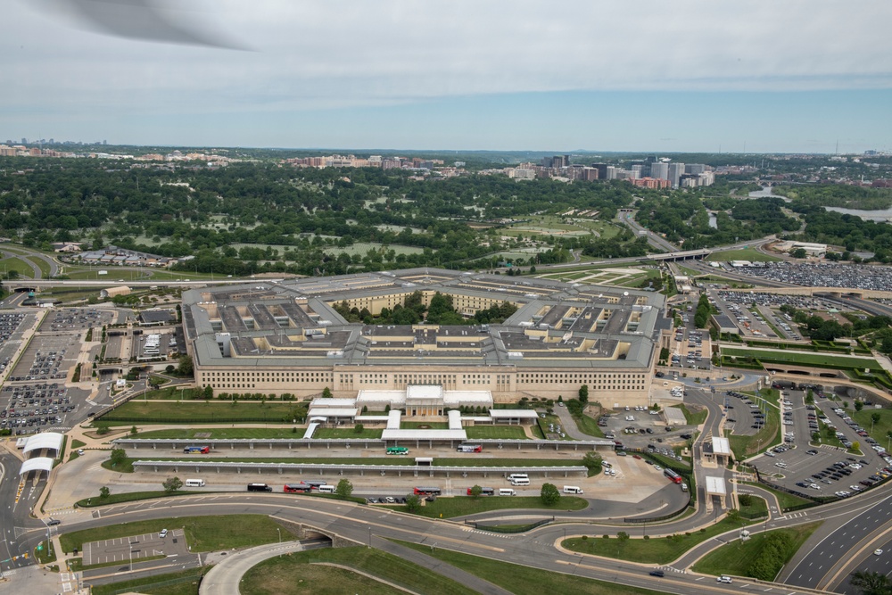 Aerial photos over Pentagon and National Mall