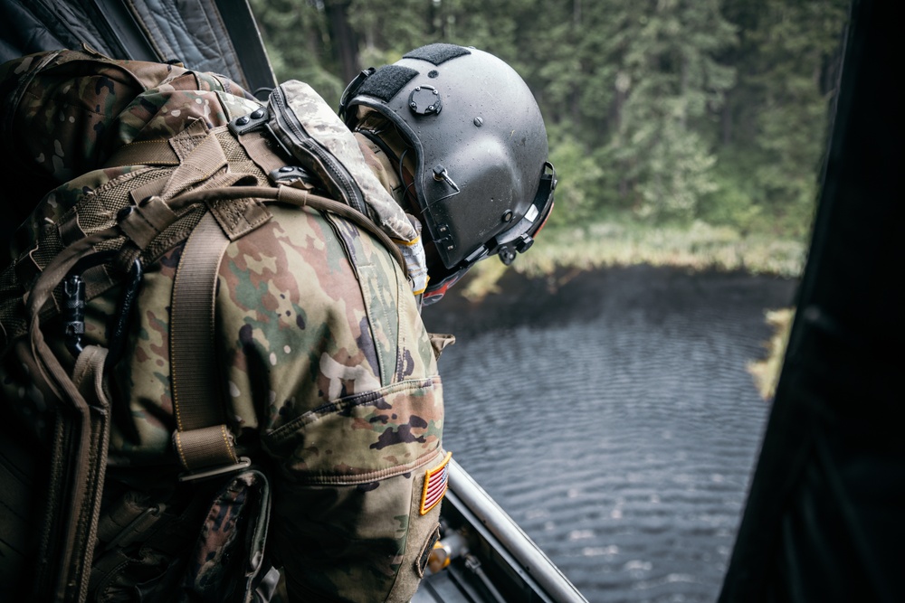 1st Battalion, 168th General Support Aviation conducts wildfire air operations training