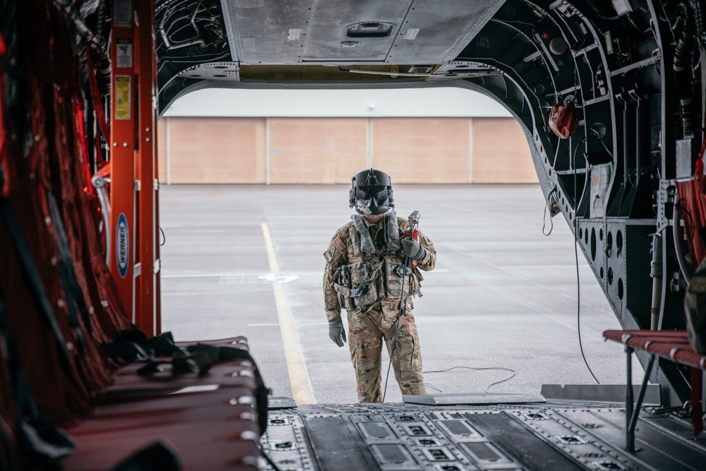 1st Battalion, 168th General Support Aviation conducts wildfire air operations training