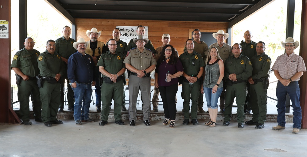 Big Bend Sector Chief speaks to ranchers at Ft. Davis, Texas