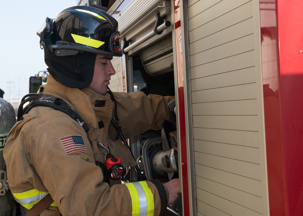 8th Civil Engineer Squadron fire department trains in high-rise firefighting exercise