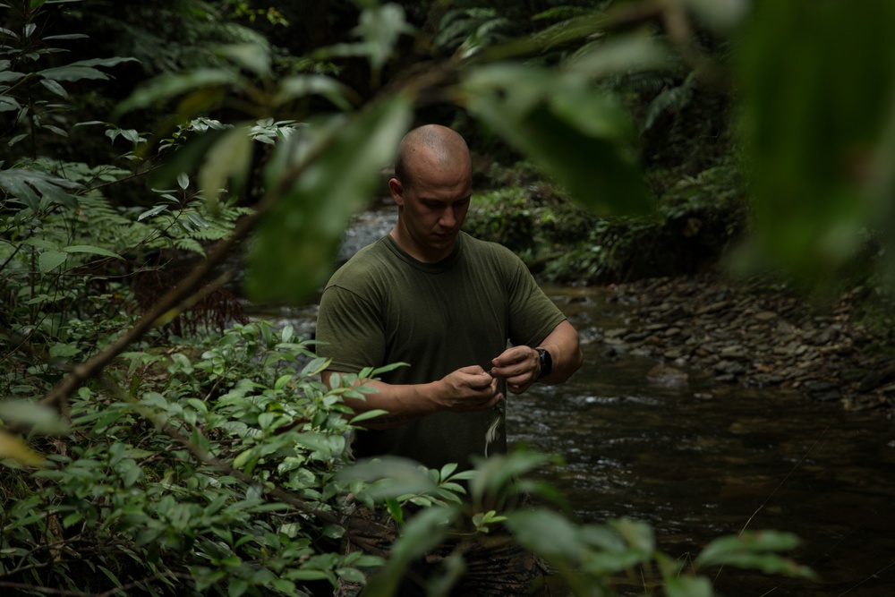 Castaway | Marines with EOD Co. conduct Jungle Warfare Training