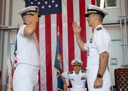 Patrol Squadron TEN changes command