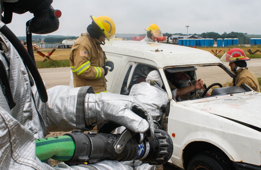 Camp Bondsteel conducts MEDEVAC exercise