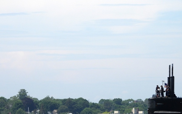 USS Providence and U.S. Coast Guard Helicopter Personnel Transfer Exercise