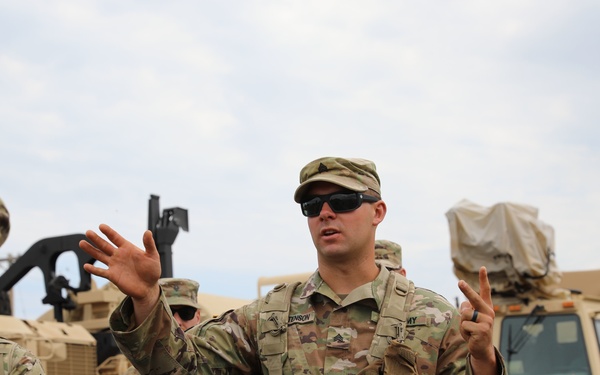 Engineers Conduct LOCB Convoy Operations