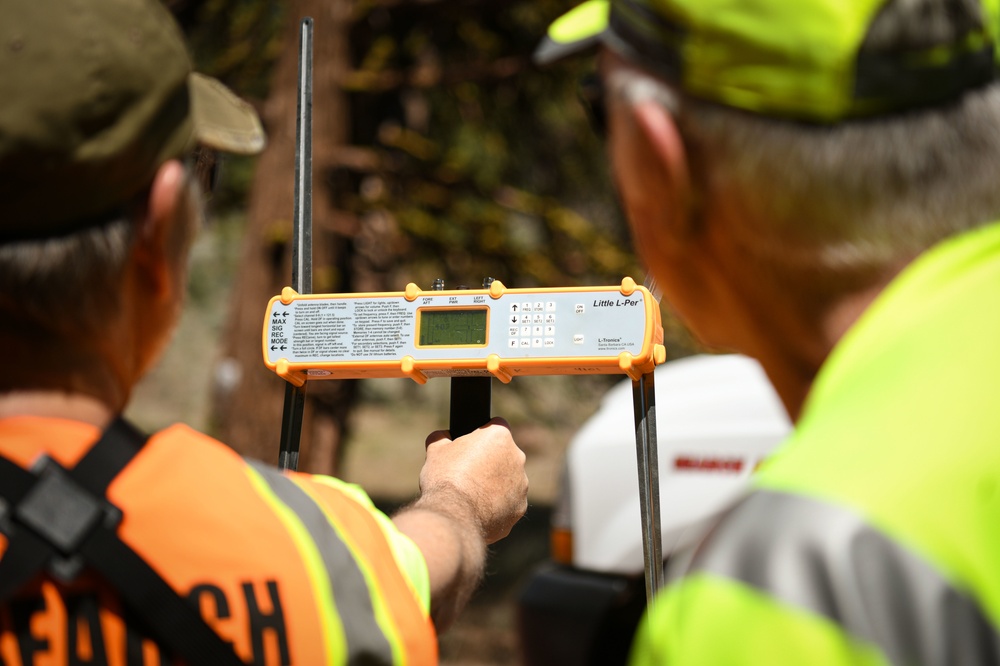 173rd FW joins forces with Klamath Search and Rescue Team in simulated exercise