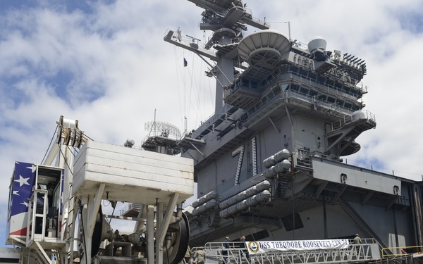 USS Theodore Roosevelt (CVN 71)