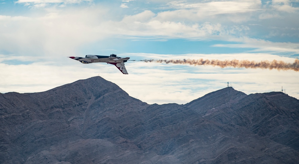 Thunderbirds practice for show season