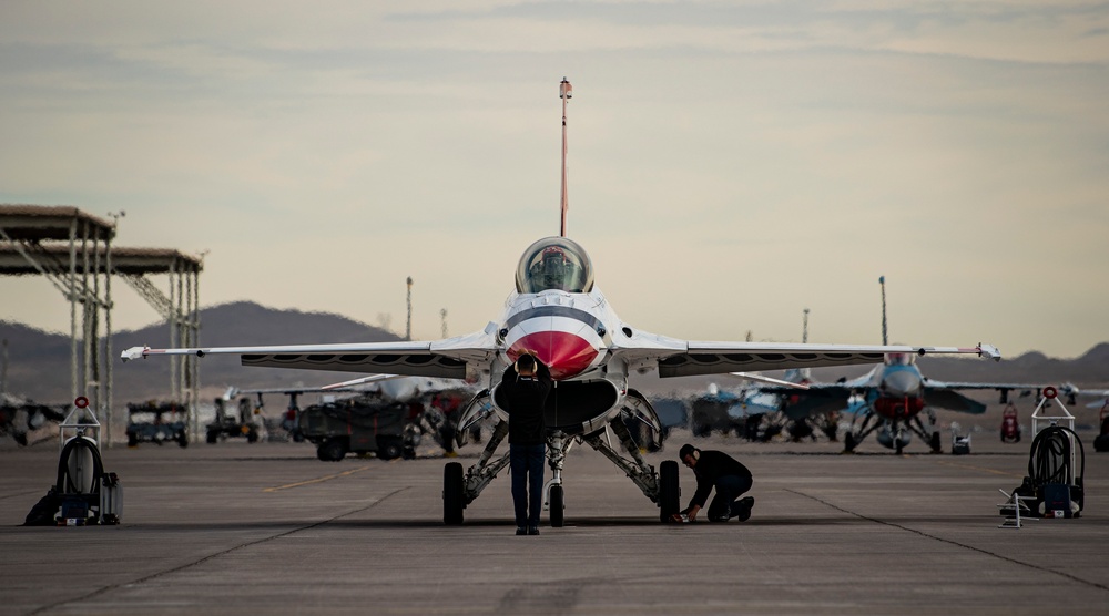 Thunderbirds practice for show season