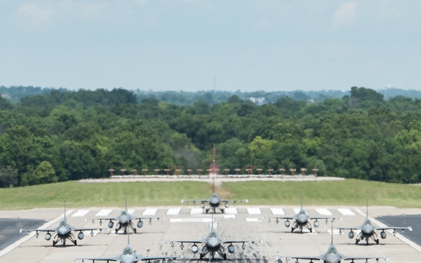 F-16 Elephant Walk