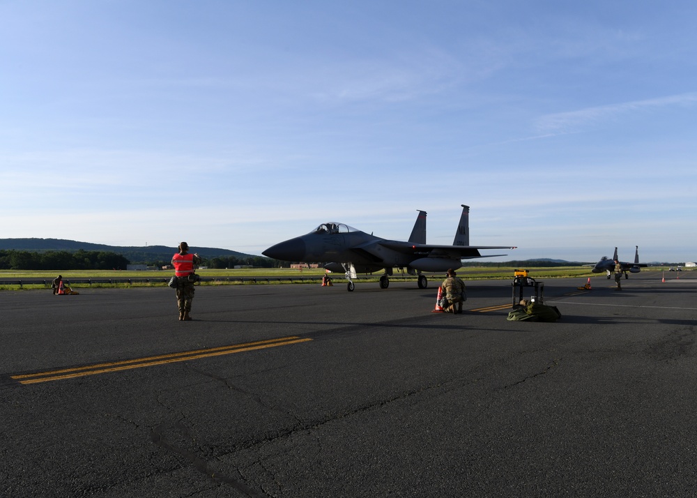 104th Fighter Wing holds Readiness Exercise, launches jets