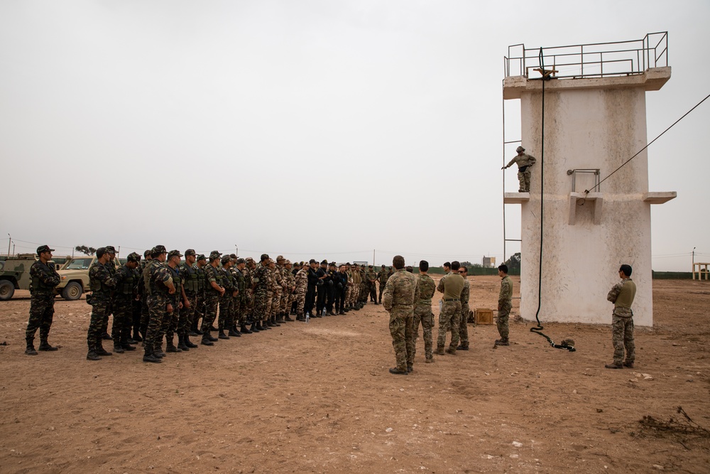 Moroccan and 19th Special Forces Group Fast Rope Training