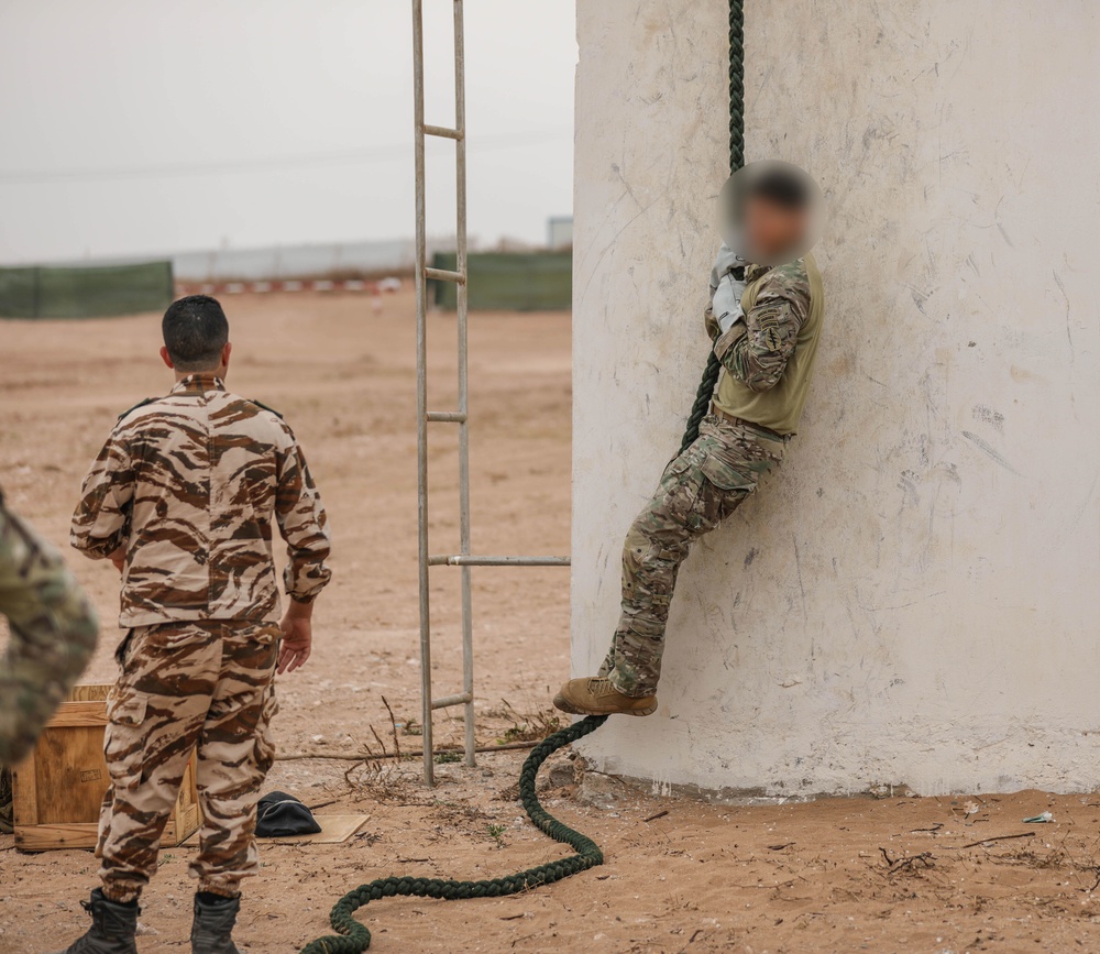 Moroccan and 19th Speical Forces Group Fastrope Training