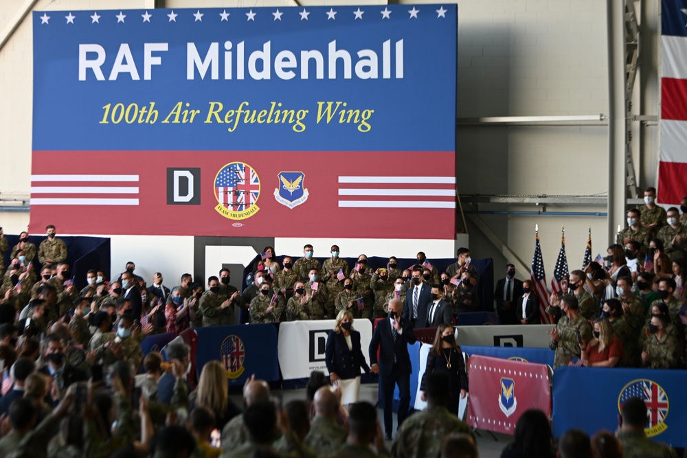POTUS visits Team Mildenhall as first trip Overseas