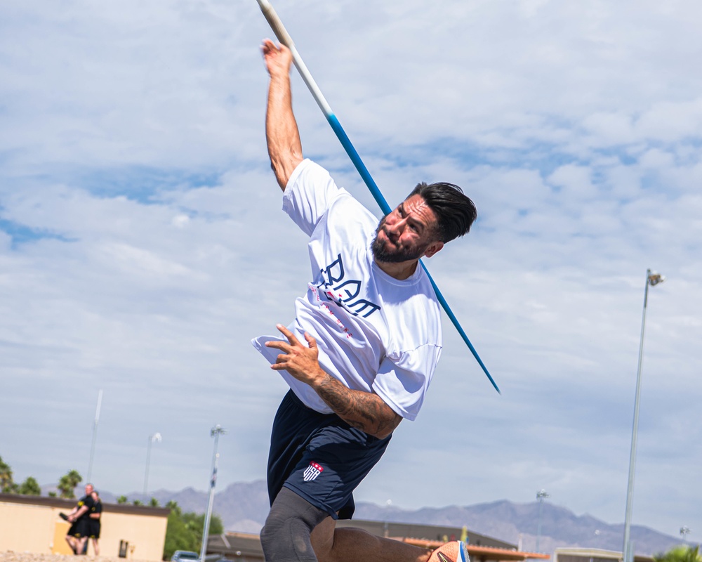 Luke hosts Desert Challenge
