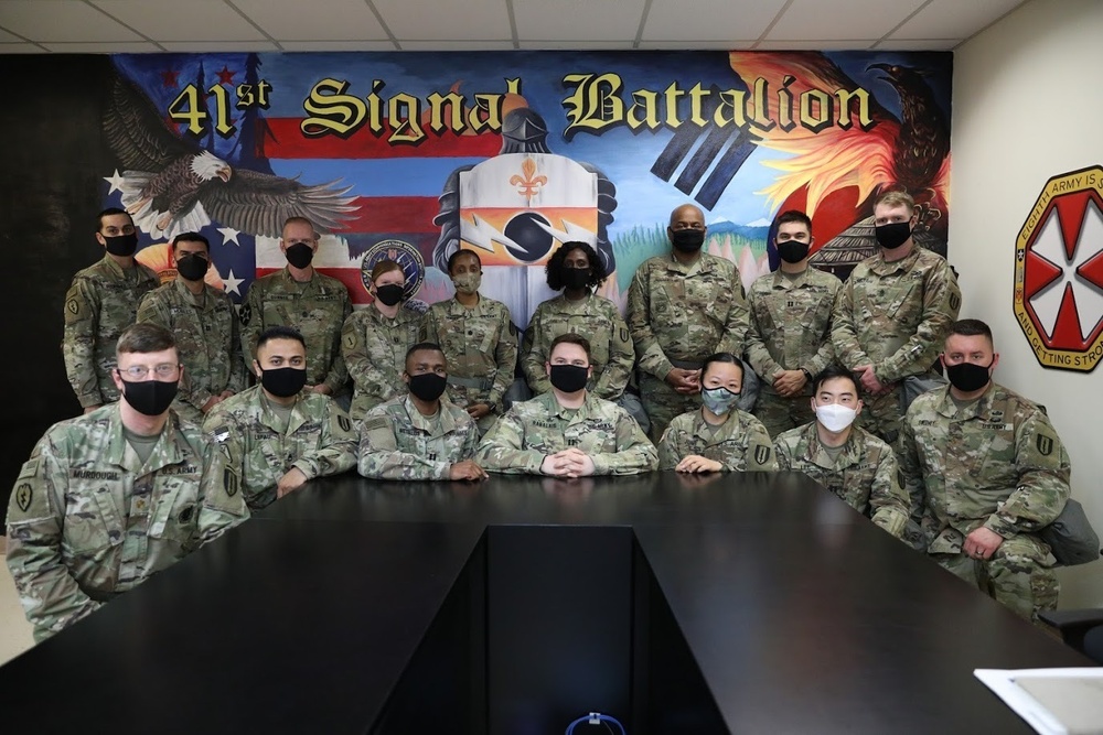41st Signal Battalion Commander Overcomes Challenges Amidst Pandemic