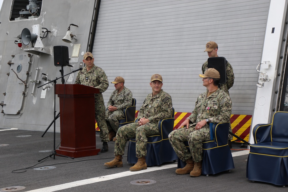 USS Gabrielle Giffords (LCS 10) Gold Crew Change of Command