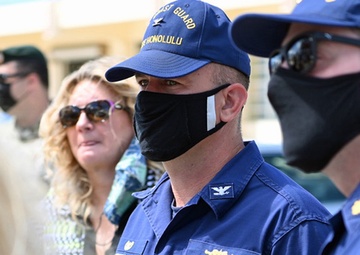 U.S. Indo-Pacific Command Generals visit Vietnam Coast Guard ship