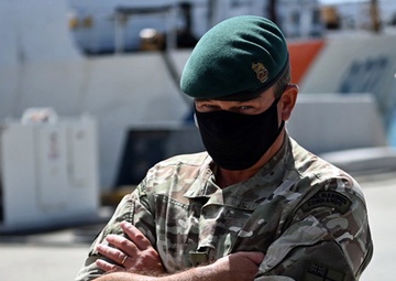 U.S. Indo-Pacific Command Generals visit Vietnam Coast Guard ship