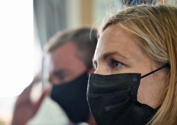 U.S. Indo-Pacific Command Generals visit Vietnam Coast Guard ship