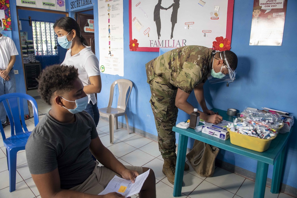 RS-21 Arrives in Melchor De Mencos, Guatemala