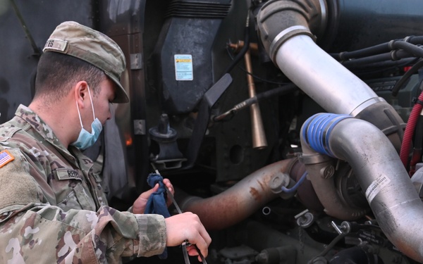 Arizona National Guard transports truckloads of food destined for food banks