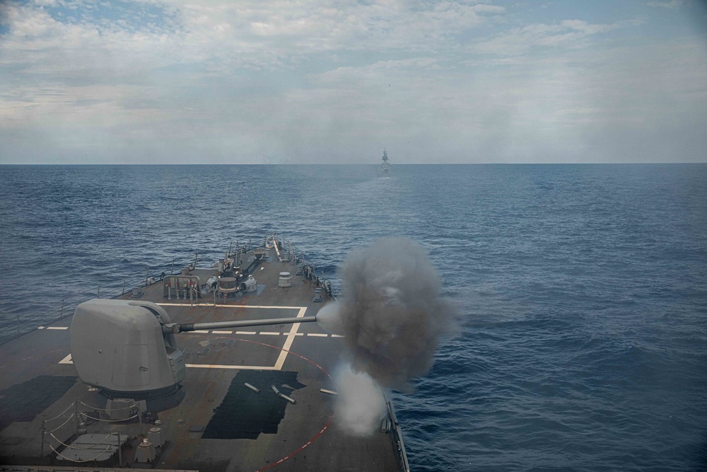 USS Curtis Wilbur and HMAS Ballarat Conduct Joint Maritime Operations